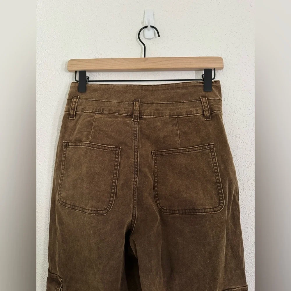 CIDER High Rise Star Studded Wide Leg Cargo Trouser Pants Brown Size Small NEW
